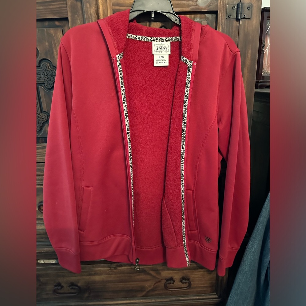 Ariat lightweight jacket. Large